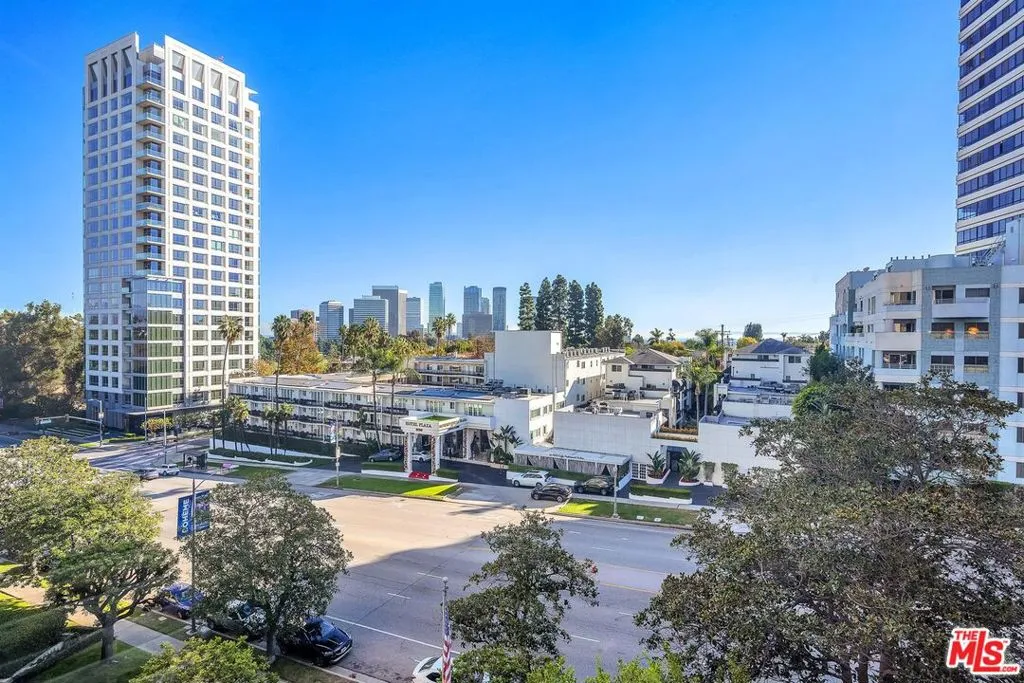 Los Angeles, California 90024, United States, 1 Bedroom Bedrooms, ,1 BathroomBathrooms,Residential,Active,252993