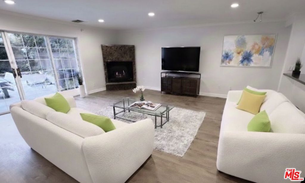 10824 Westminster Avenue