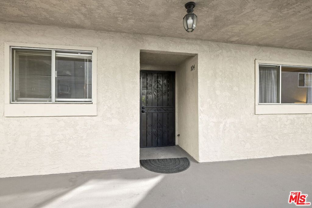 6151 Canterbury Drive 104