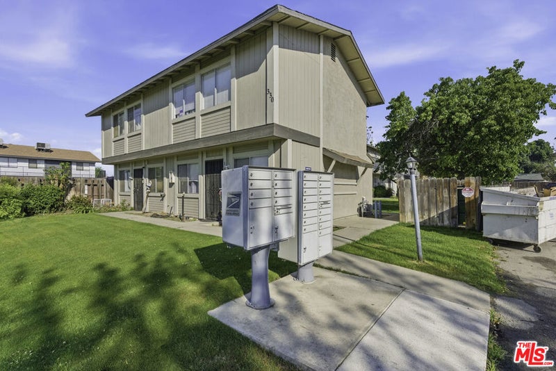 330 Roberts Lane