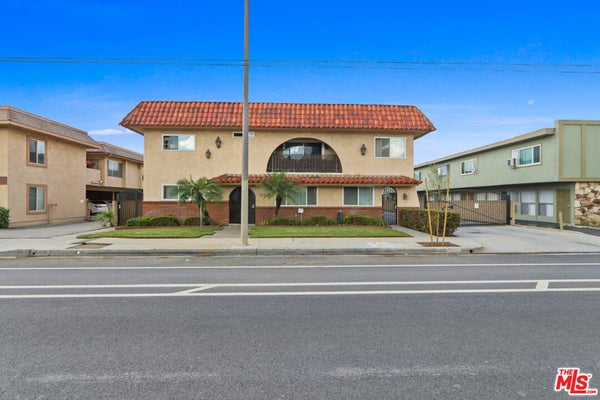 11605 DOWNEY AVE, DOWNEY, CA 90241 - Image aaa4eb0aae6d413a97313c8fcaeb1c42/2646802781