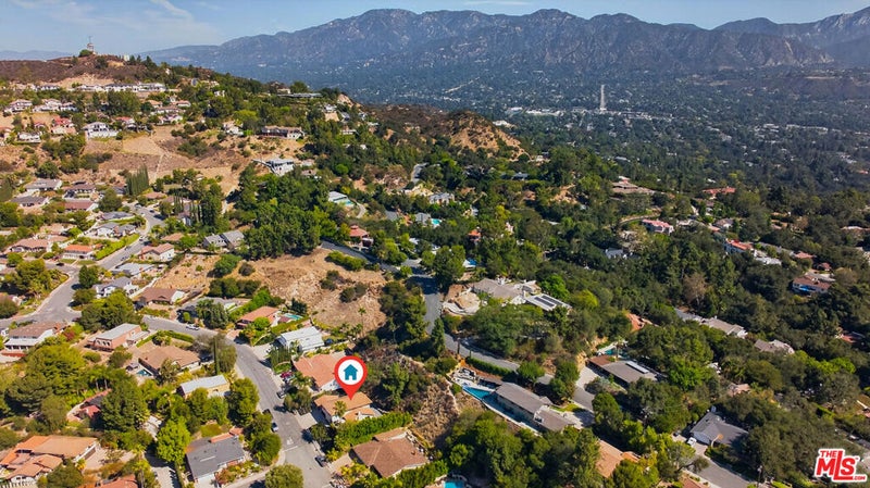 3243 Kirkham Drive