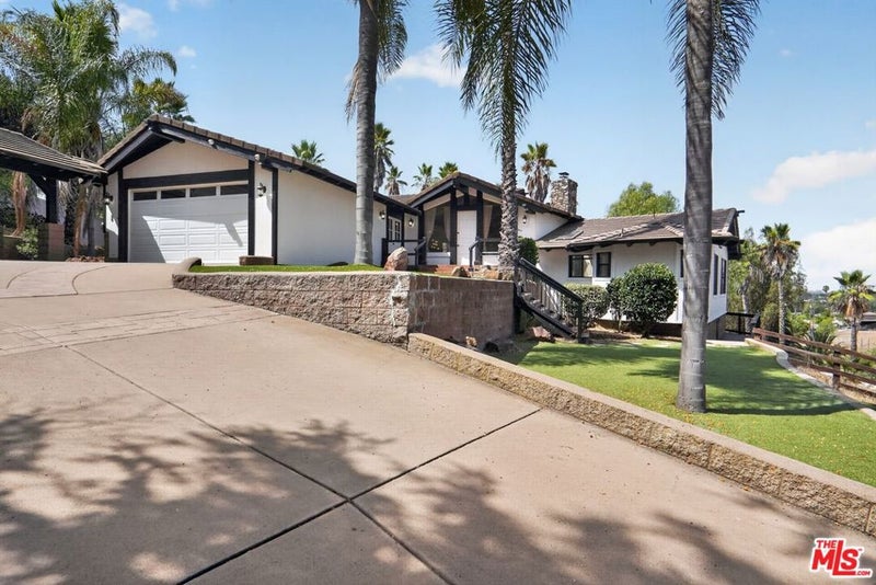 3342 White Hawk Road