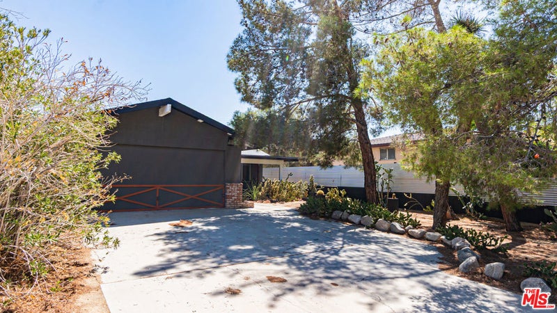 62033 Bonair Road