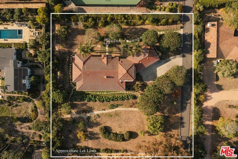 3236 Braemar Drive