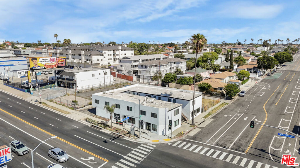1401 Pacific Coast Highway