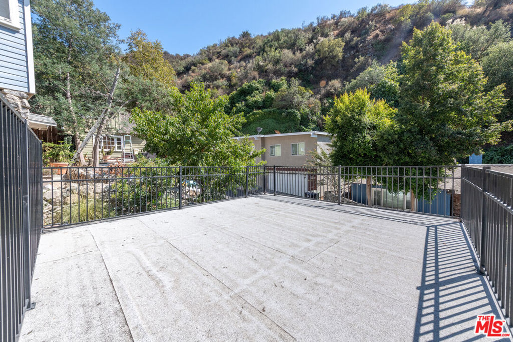 701 Country Club Drive
