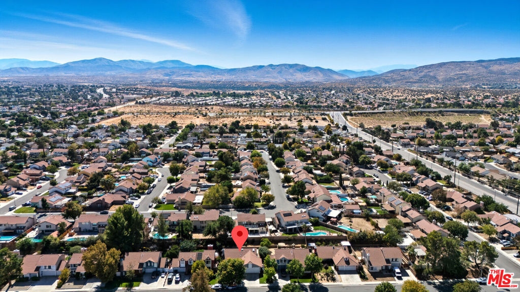 2048 E Avenue R10