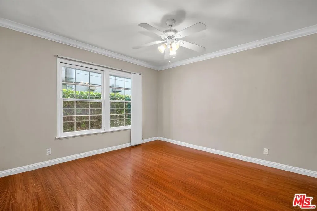 Los Angeles, California 90035, United States, 1 Bedroom Bedrooms, ,1 BathroomBathrooms,Residential,Active,121326