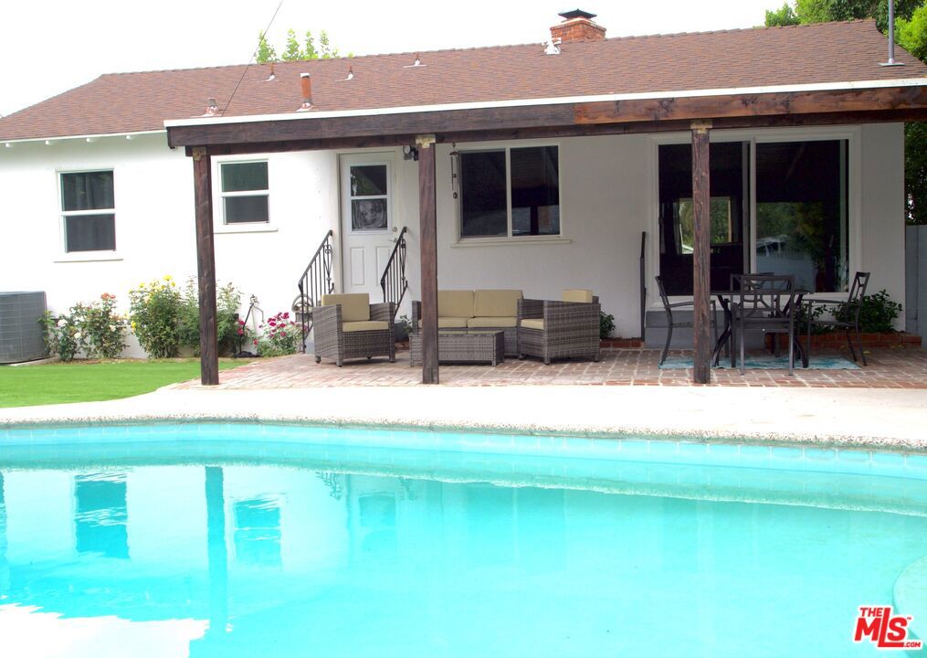 Properties 1 15732 Covello Street