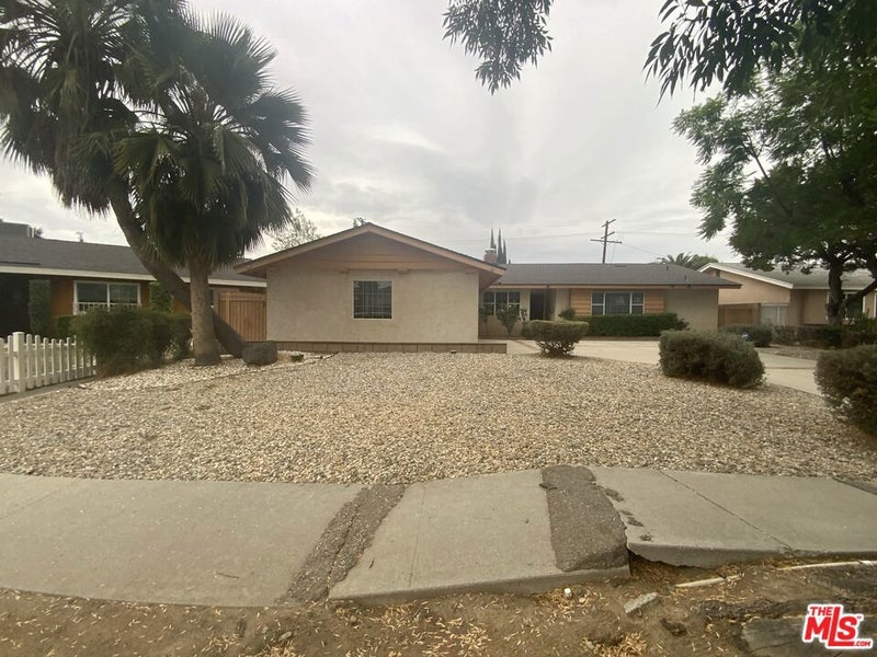 16317 Los Alimos Street