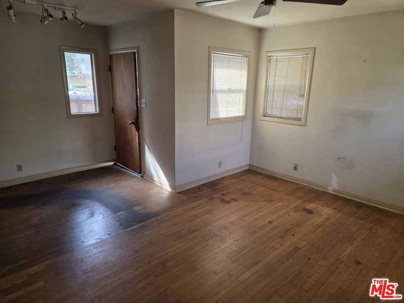 2220 S Bundy Drive