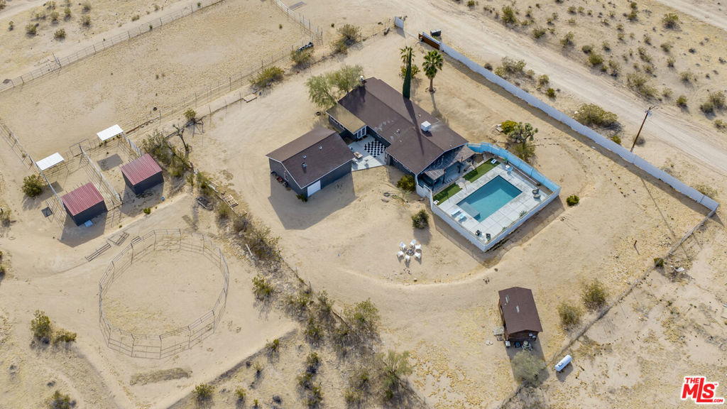 2651 Foxy Flats Road