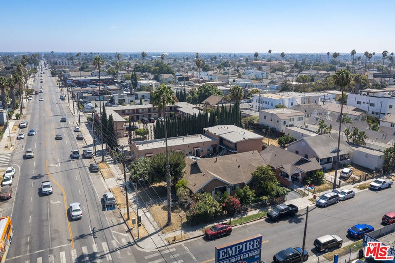 4709 S Figueroa Street