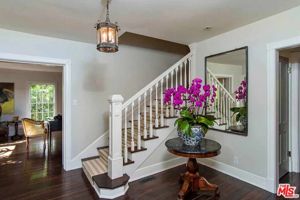 Santa Monica, California 90402, United States, 4 Bedrooms Bedrooms, ,4 BathroomsBathrooms,Residential,Active,143134