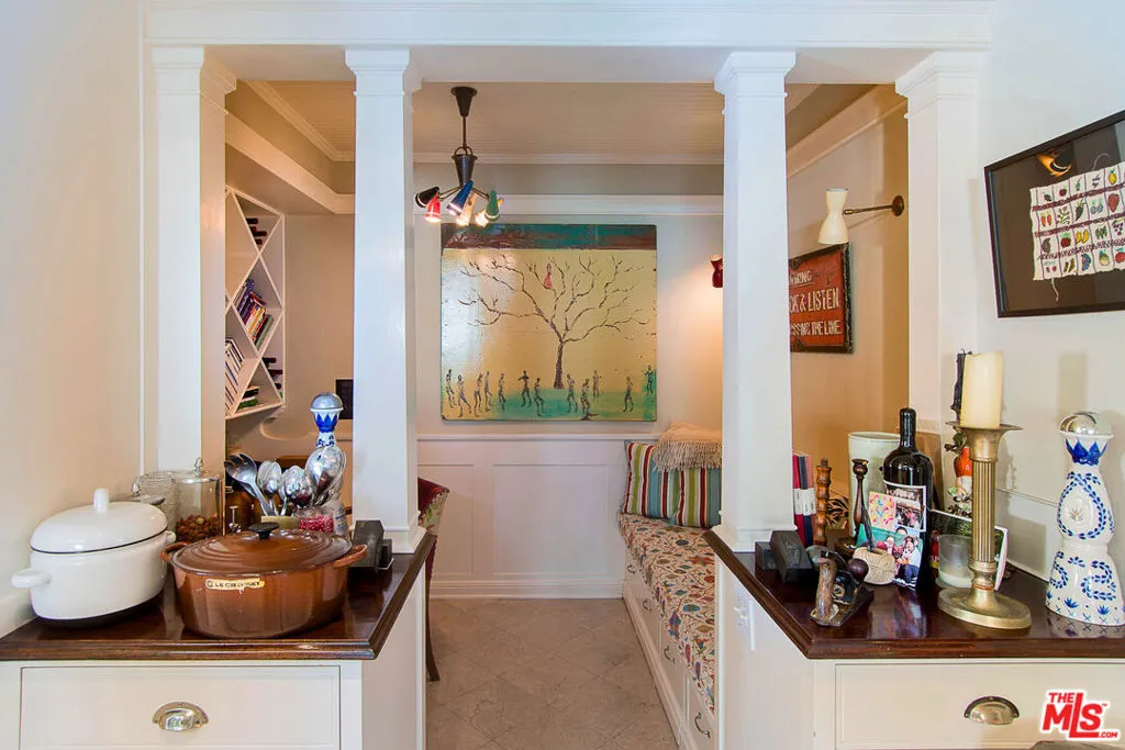 Santa Monica, California 90402, United States, 4 Bedrooms Bedrooms, ,4 BathroomsBathrooms,Residential,Active,143134