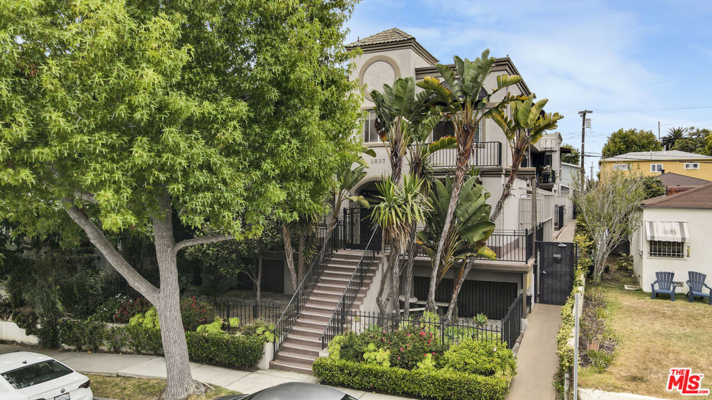 Properties 1 1837 18th Street