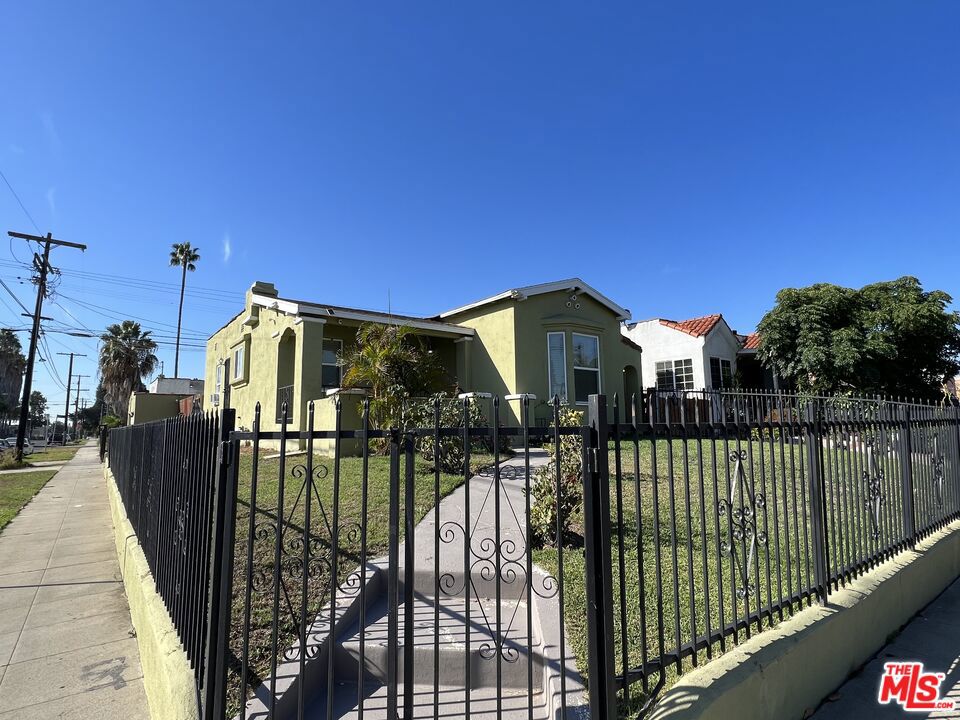 600 W 102nd Street