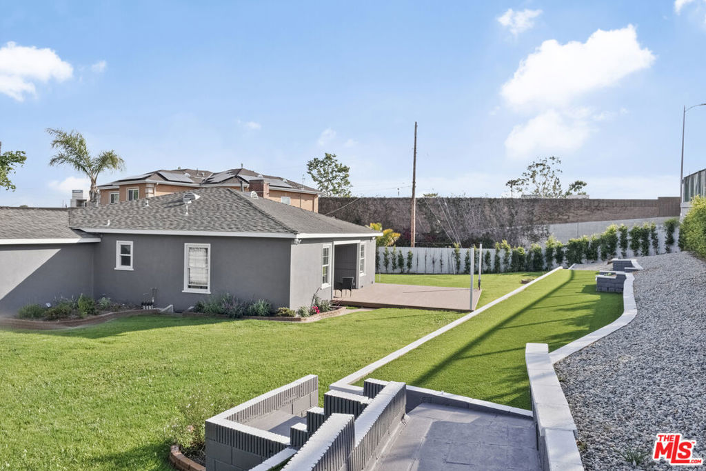 3500 Tuller Avenue