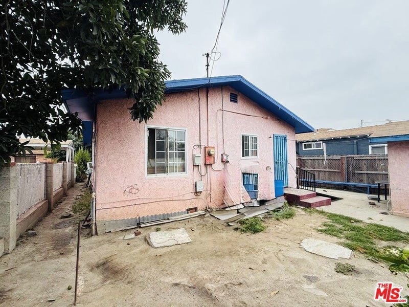 1450 W 67th Street