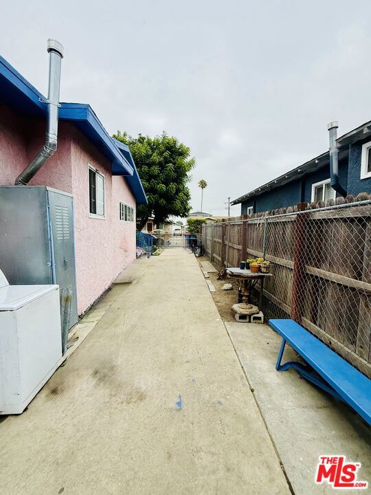 1450 W 67th Street