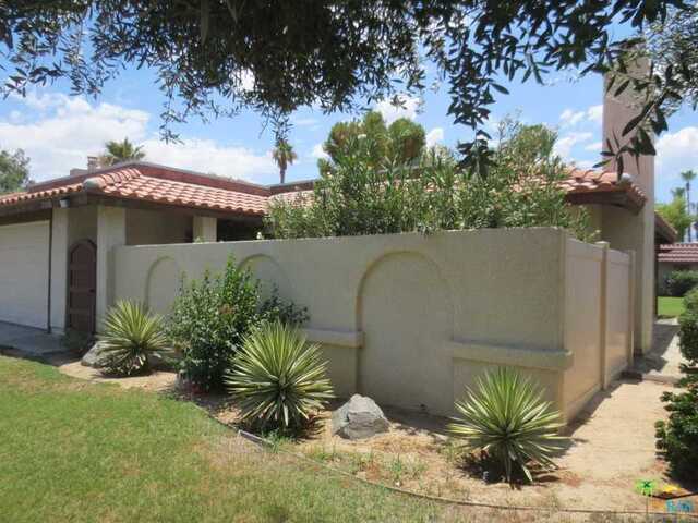 75235 Vista Corona