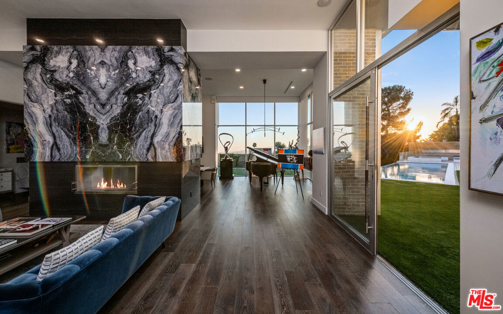 Properties 3 9362 Nightingale Drive