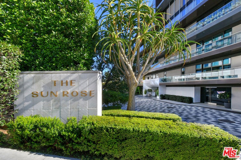 8420 Sunset Boulevard 403