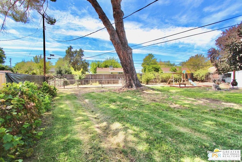 4566 Freeway Circle