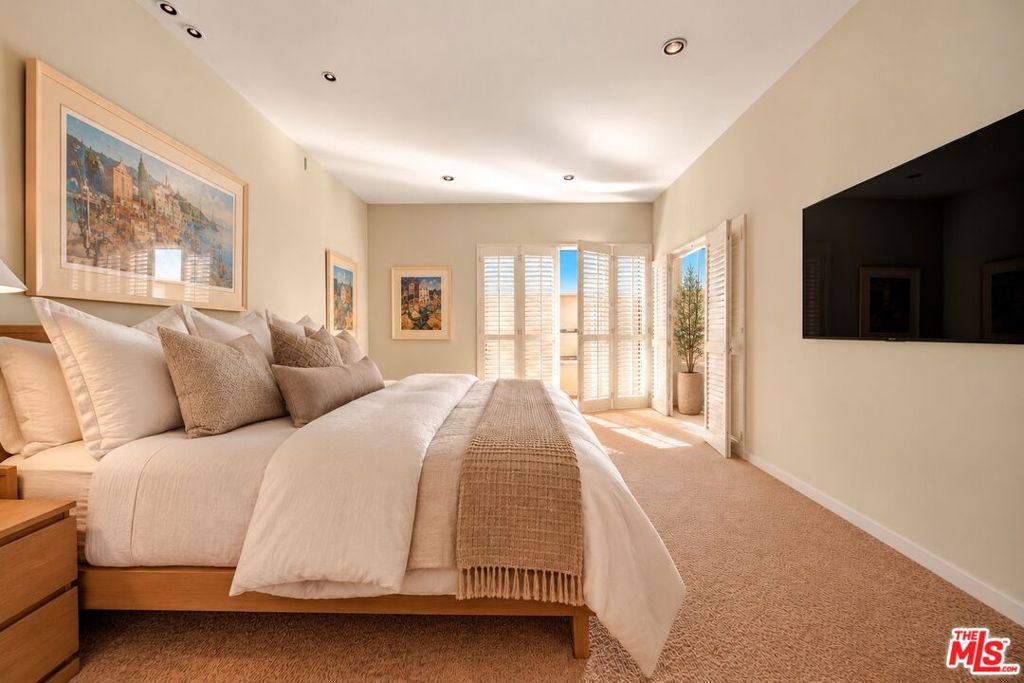 12115 San Vicente Boulevard 415