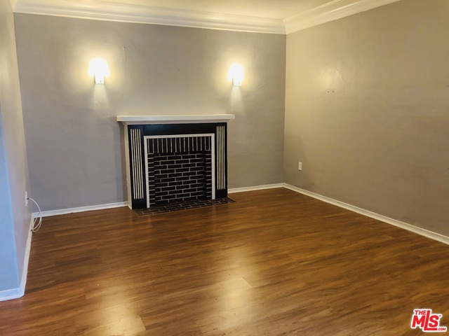 1803 MARYLAND Street