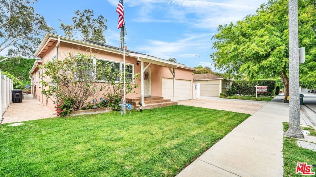 5217 Berryman Avenue