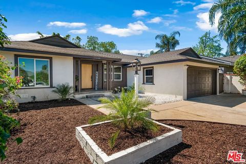 15448 Stare Street San Fernando CA 91345