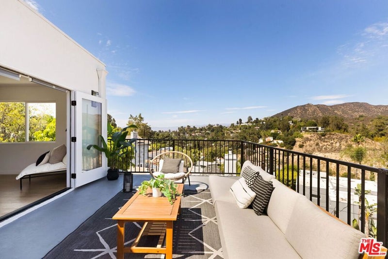 6837 Cahuenga Park Trail