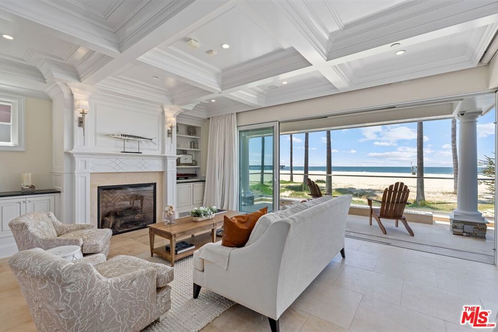 Properties 1 2705 Ocean Front Walk