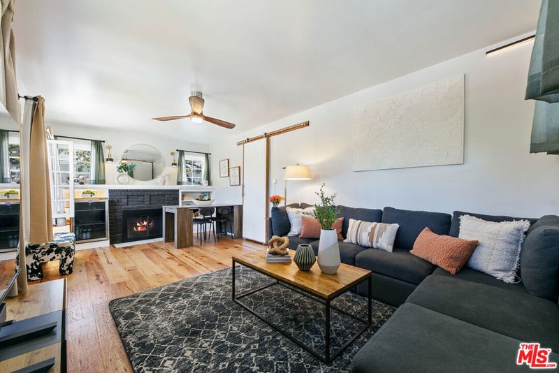 719 Columbia Place