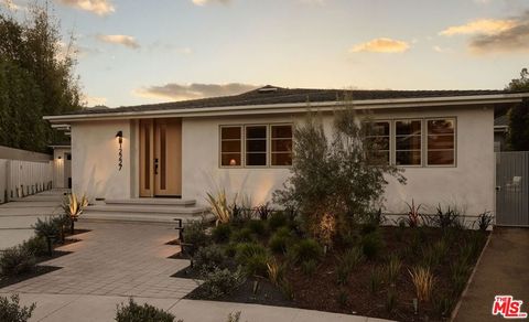 12227 Everglade Street Los Angeles CA 90066