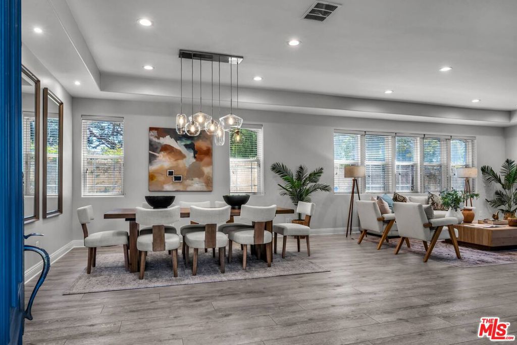 928 Harbor Crossing Lane
