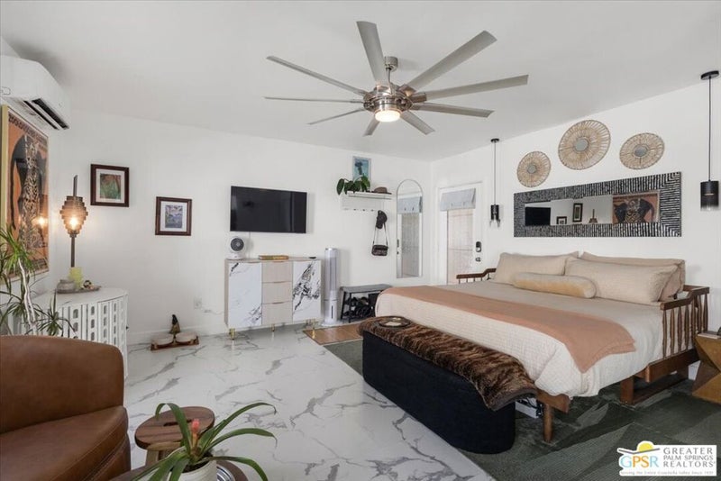 314 E Stevens Road 10