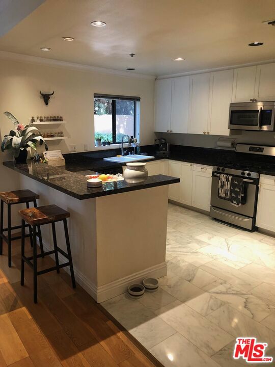 1238 S HOLT Avenue 2 #2, Los Angeles