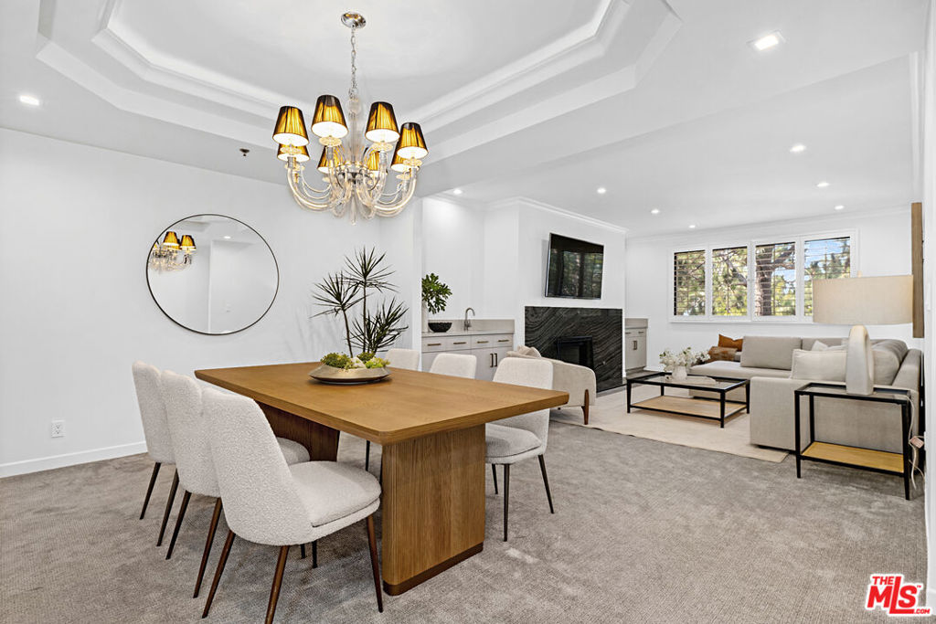 2122 Century Park Lane 306