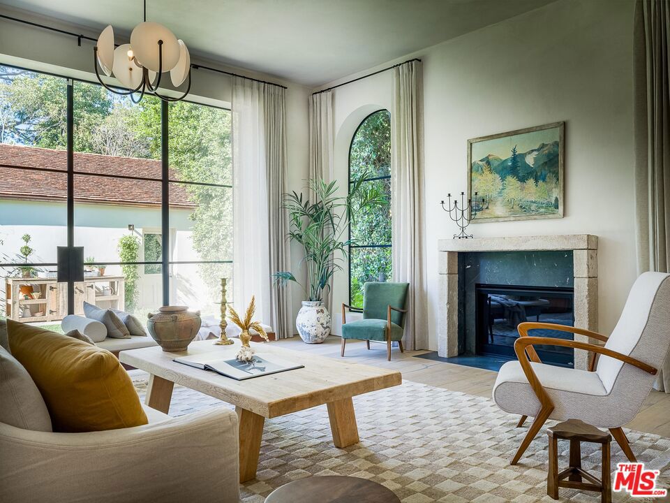 Properties 3 4137 Mary Ellen Avenue