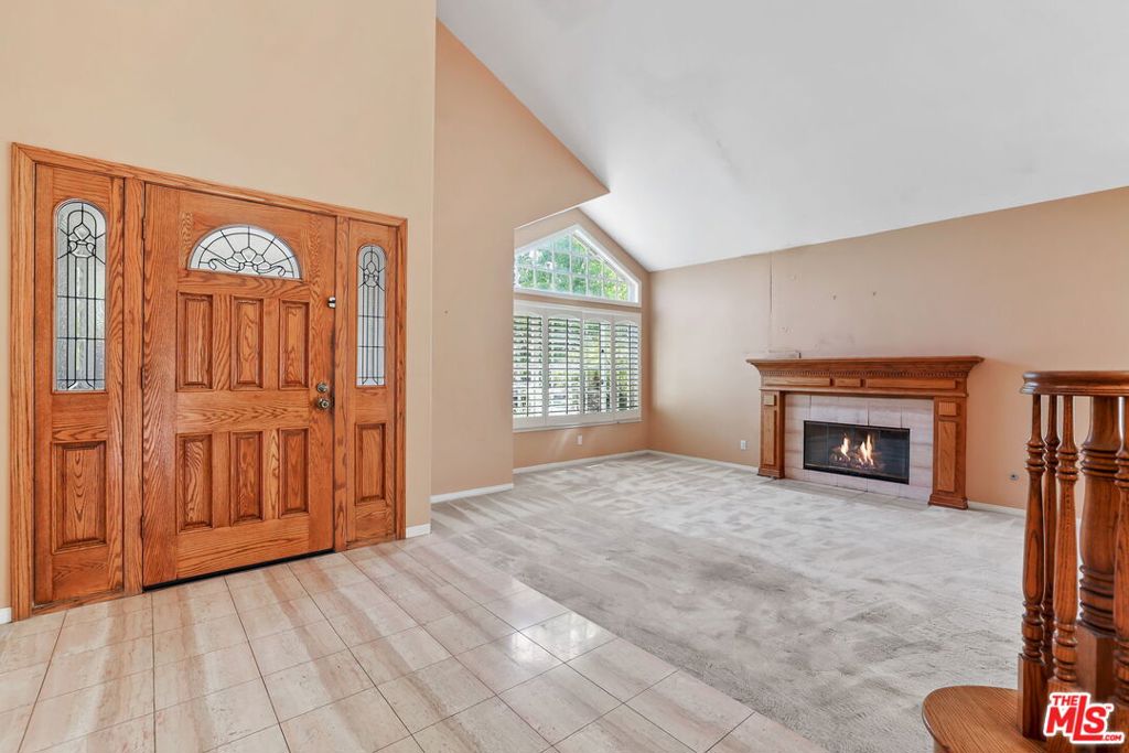 6811 Hitchingpost Circle