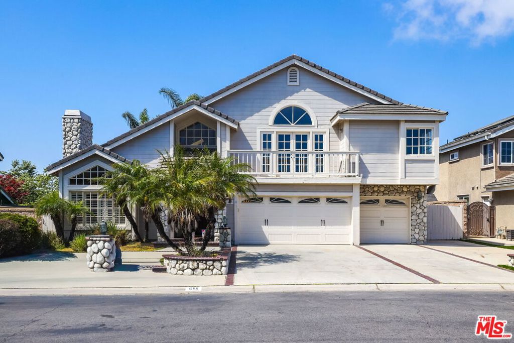 6811 Hitchingpost Circle