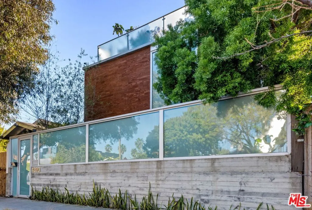 Venice, California 90291, United States, 3 Bedrooms Bedrooms, ,3 BathroomsBathrooms,Residential,Active,250664 Venice, California 90291, United States, 3 Bedrooms Bedrooms, ,3 BathroomsBathrooms,Residential,Active,250664