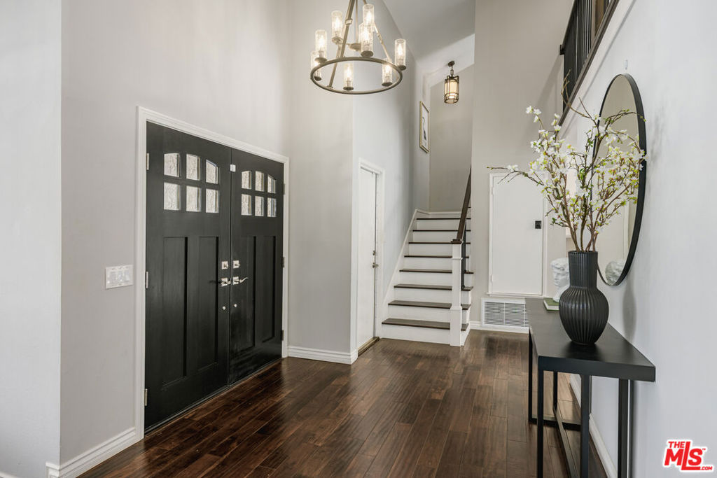 6652 Buttonwood Avenue