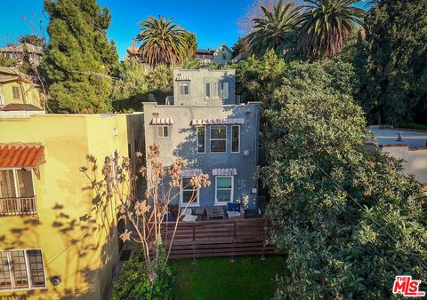 834 Laguna Avenue Los Angeles CA 90026