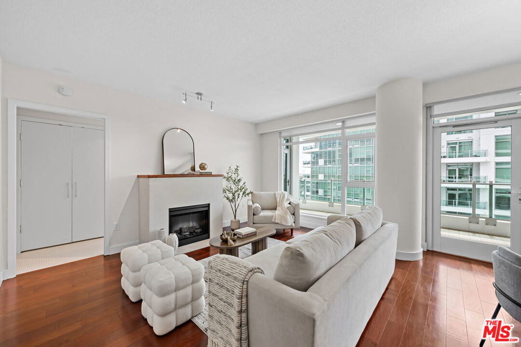 3141 Michelson Drive 1506