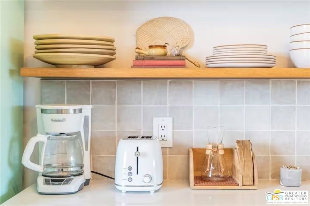 1616 Sunset Mesa Road