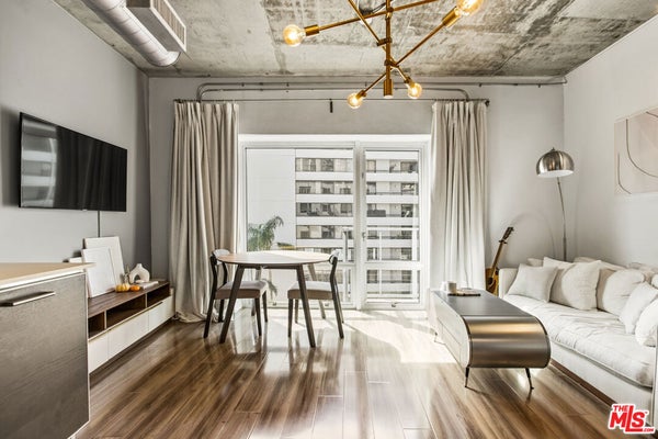 645 W 9TH ST APT 529, LOS ANGELES, CA 90015 - Image b2b80ceff2dbf5ef28161b0d2f519c83/2047404546